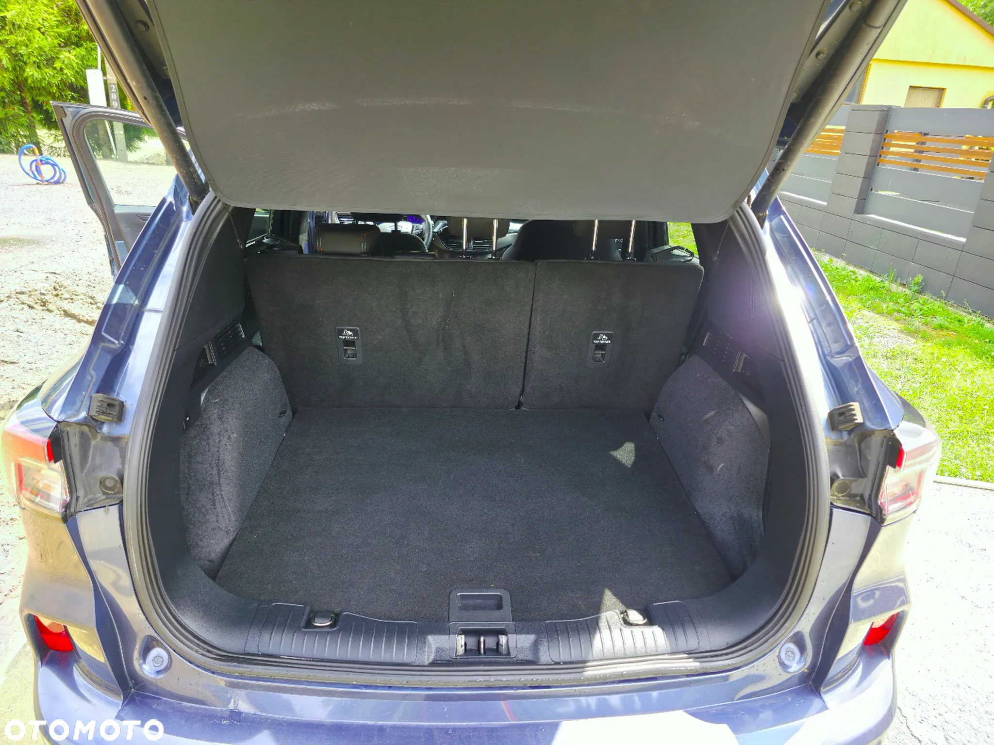 Ford Kuga 2.0 EcoBlue Hybrid ST-LINE - 13