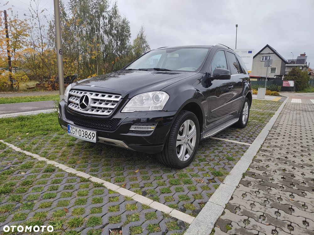 Mercedes-Benz ML - 1