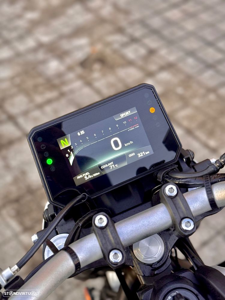 Yamaha MT-07 35 kW - 9