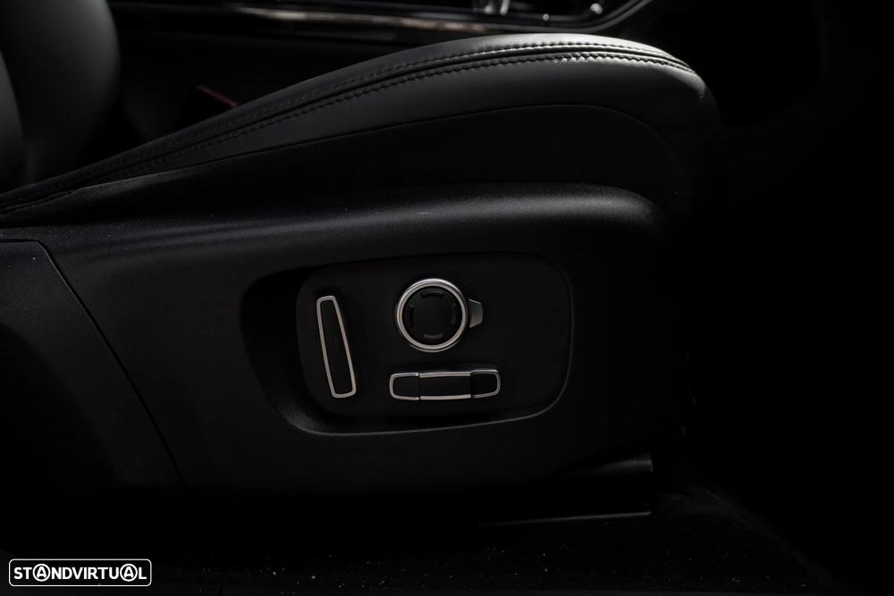 Land Rover Range Rover Evoque - 8