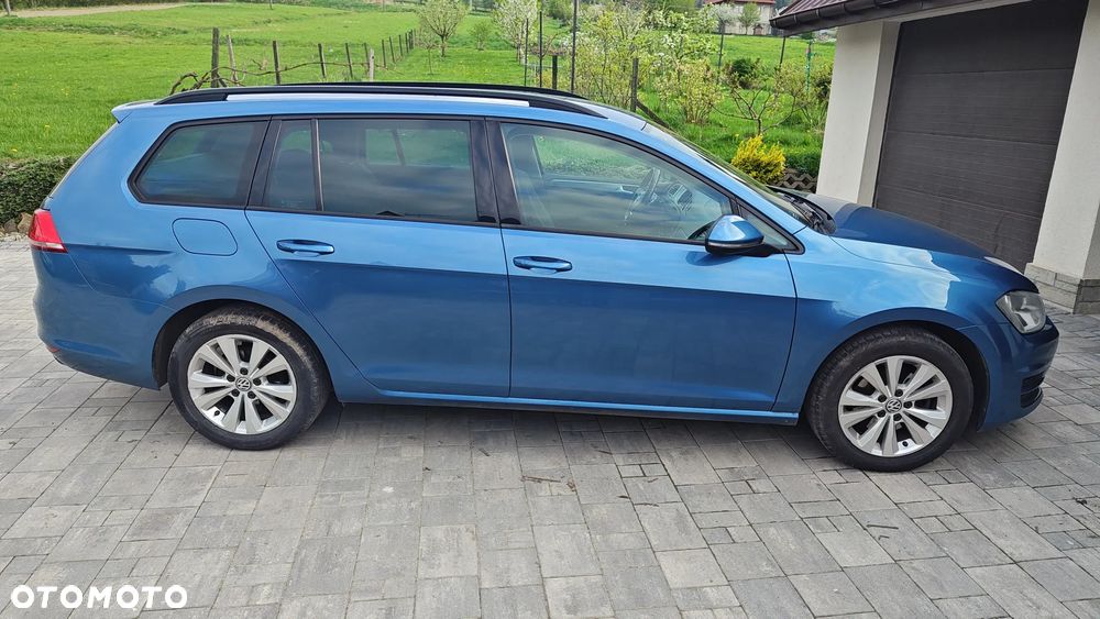 Volkswagen Golf VI 1.6 TDI BlueMot Comfortline - 5