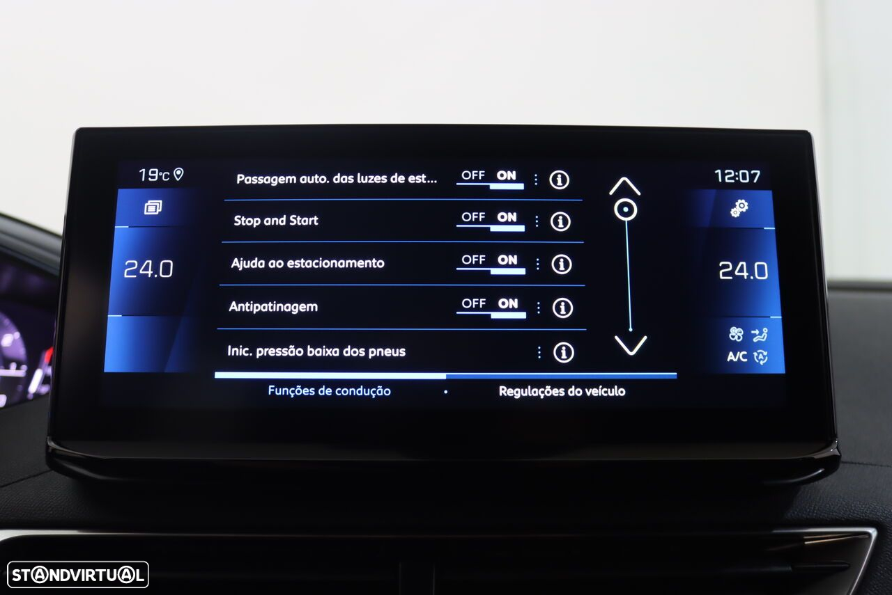 Peugeot 3008 1.2 PureTech Allure - 26