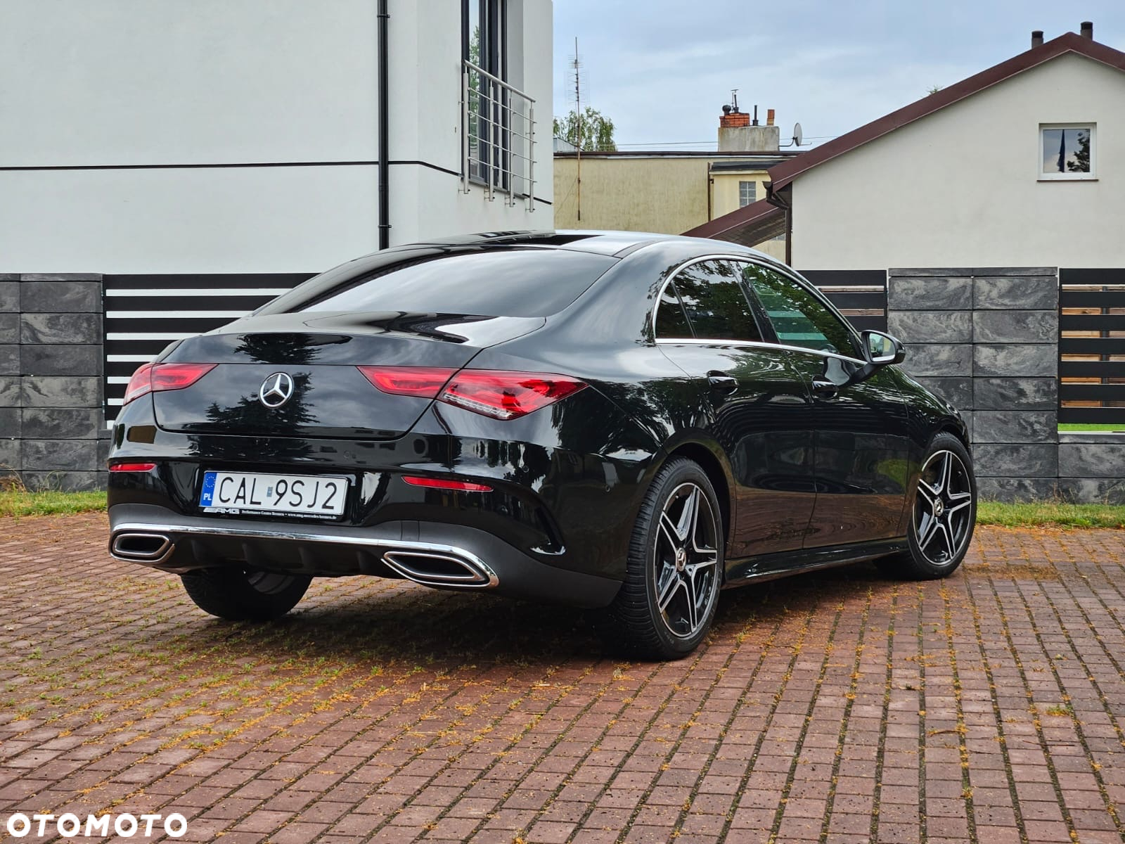 Mercedes-Benz CLA 200 7G-DCT AMG Line - 11