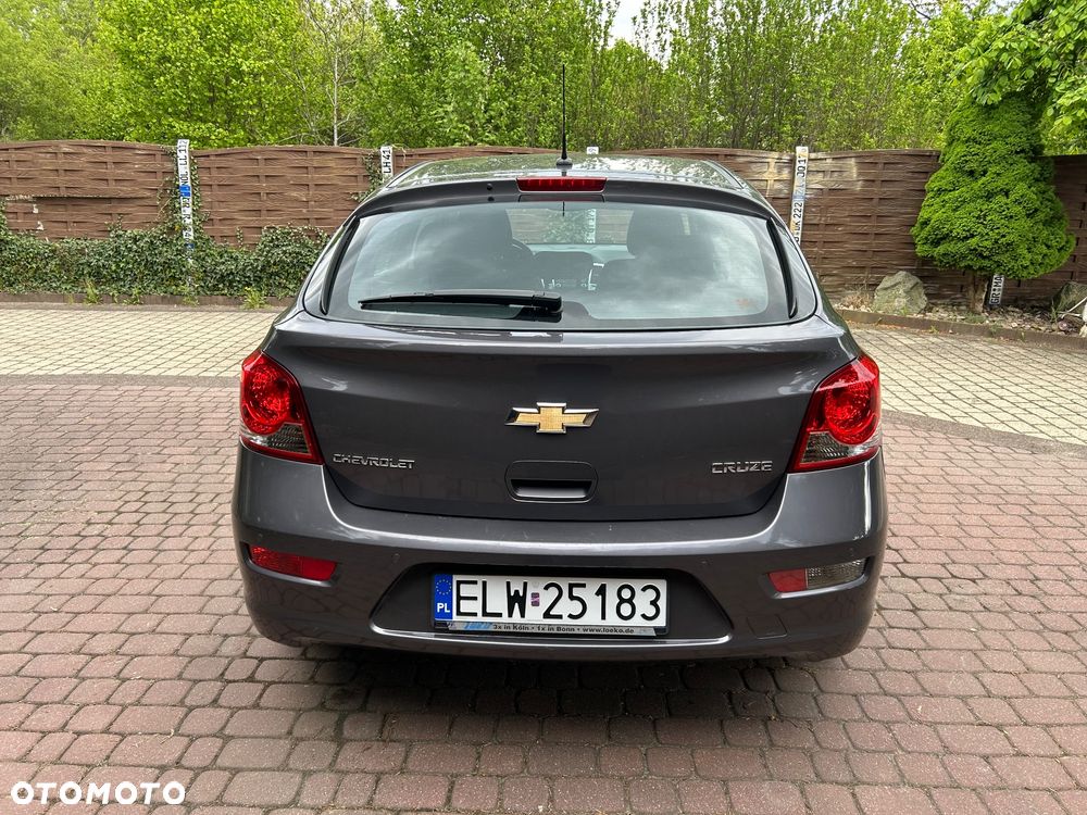 Chevrolet Cruze 1.8 LTZ - 13
