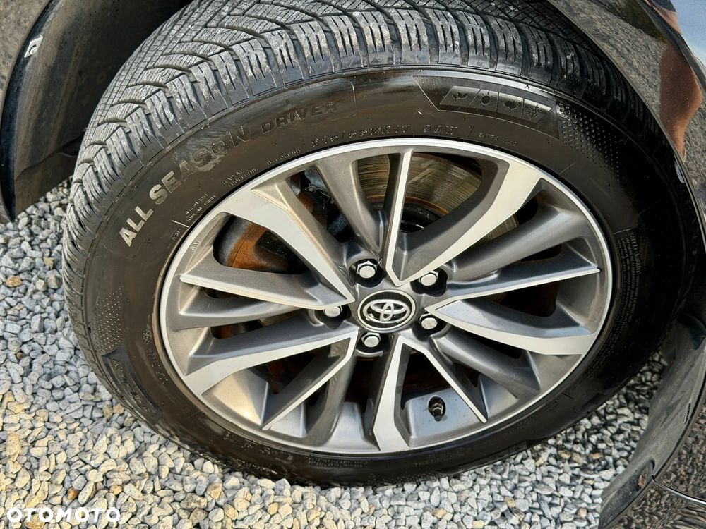 Toyota Avensis 2.0 D-4D Premium - 31