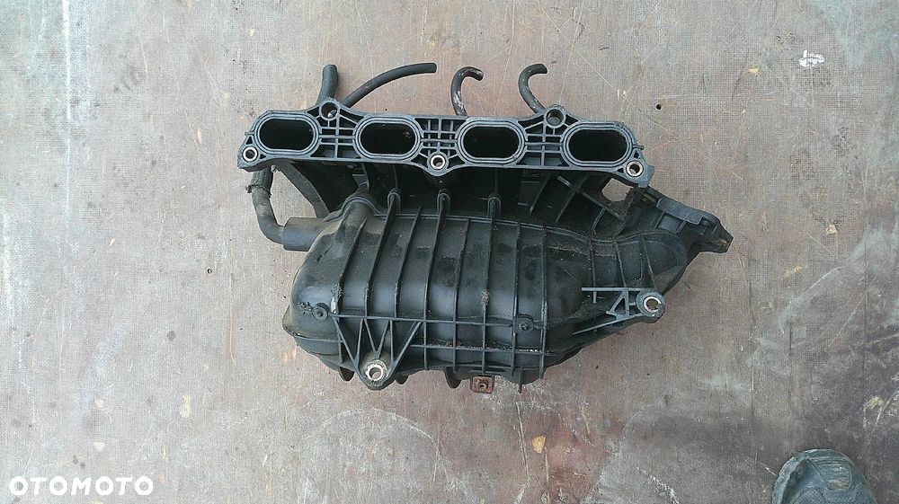 TOYOTA PREVIA II 2.4 VVTI KOLEKTOR SSACY - 2