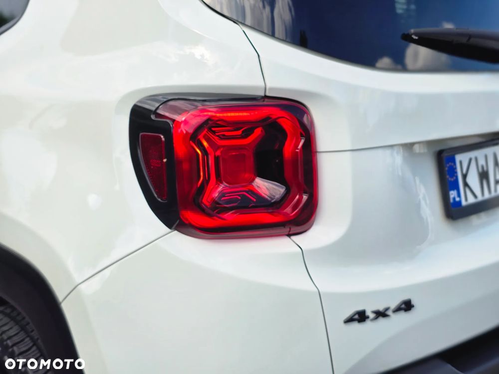 Jeep Renegade - 15