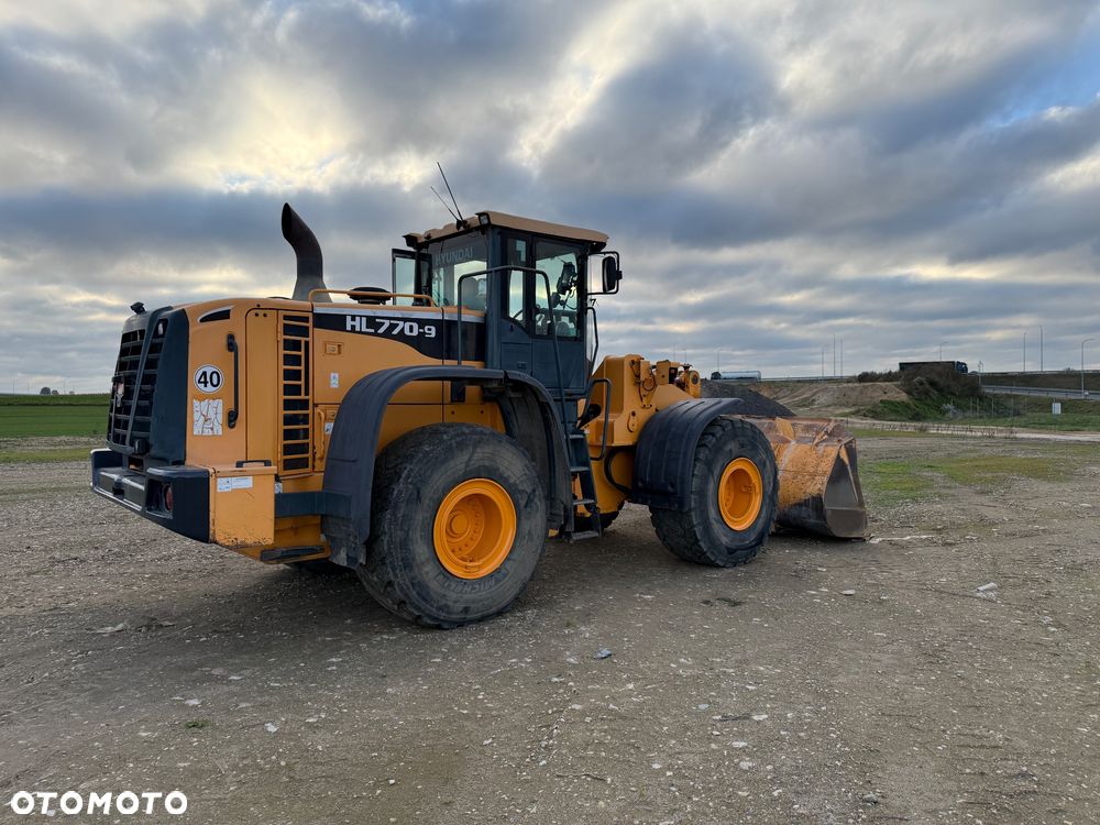 Hyundai HL770-9  Waga - 6