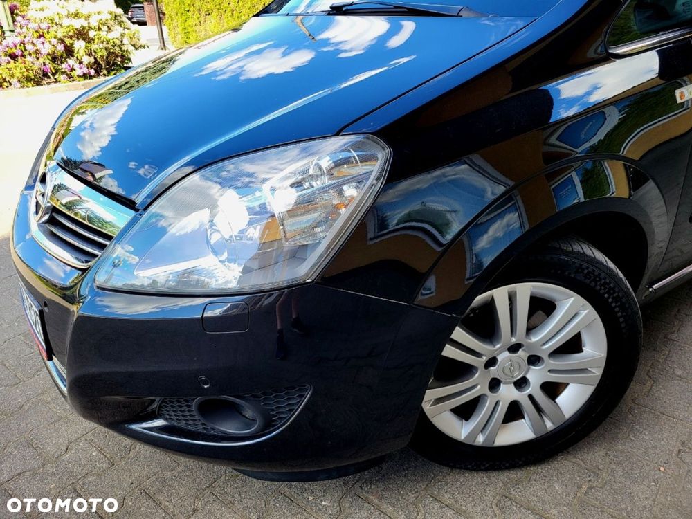 Opel Zafira - 40