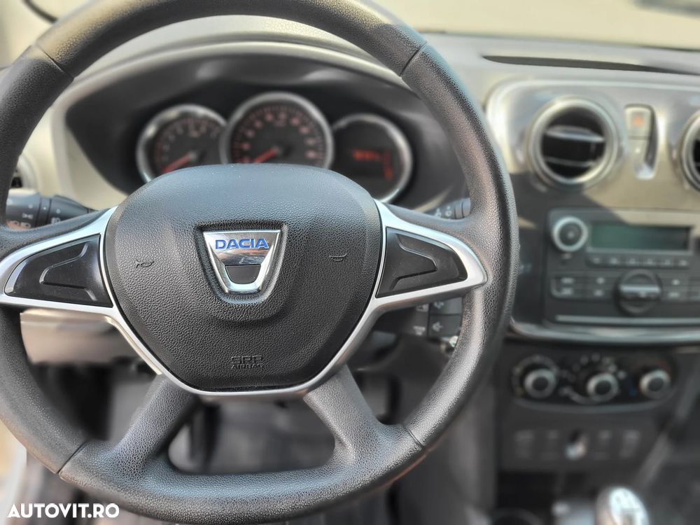 Dacia Logan 1.5 Blue dCi Laureate - 10