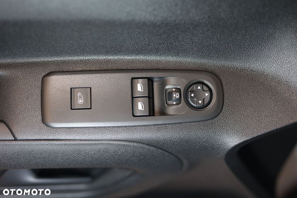 Toyota PROACE CITY - 27