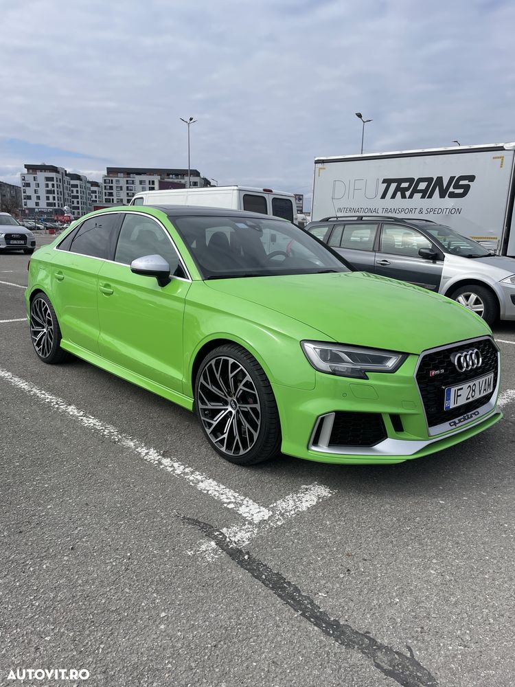 Audi RS3 - 1