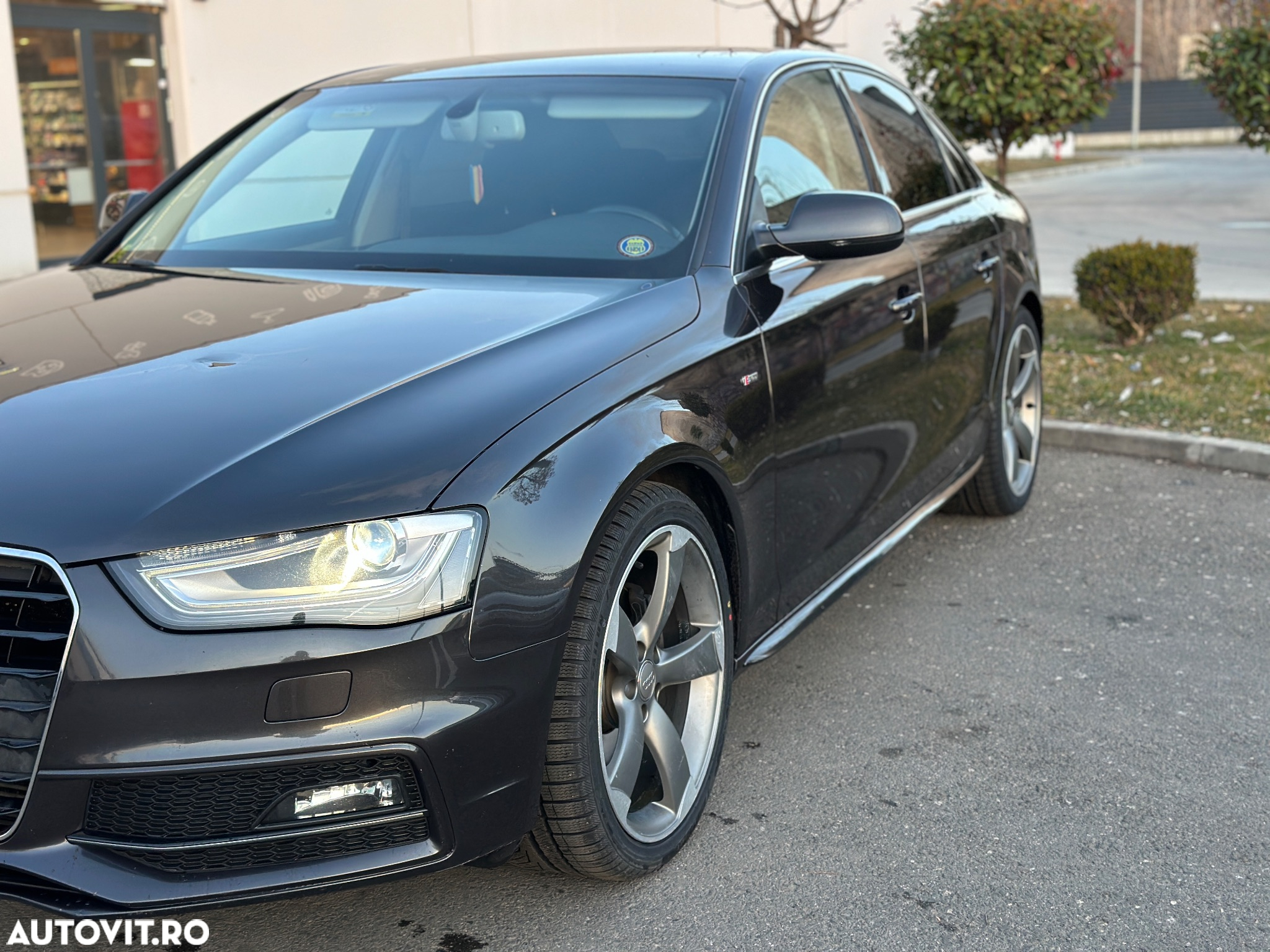 Audi A4 2.0 TDI DPF quattro S line Sportpaket - 5
