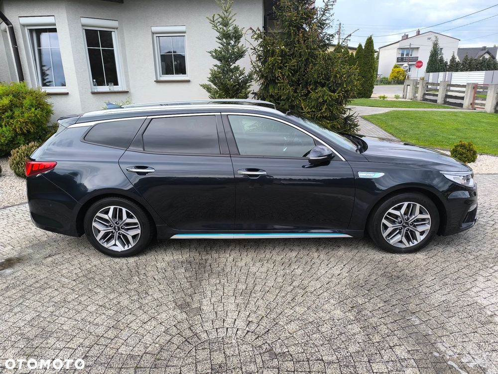 Kia Optima Plug-in Hybrid - 10