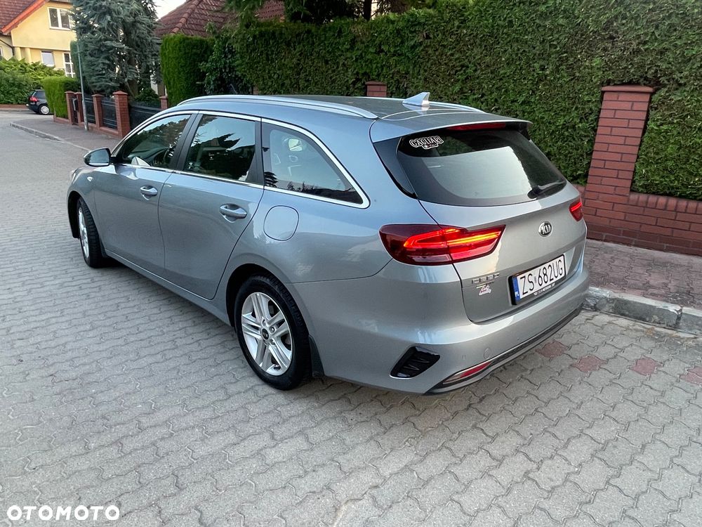 Kia Ceed - 6