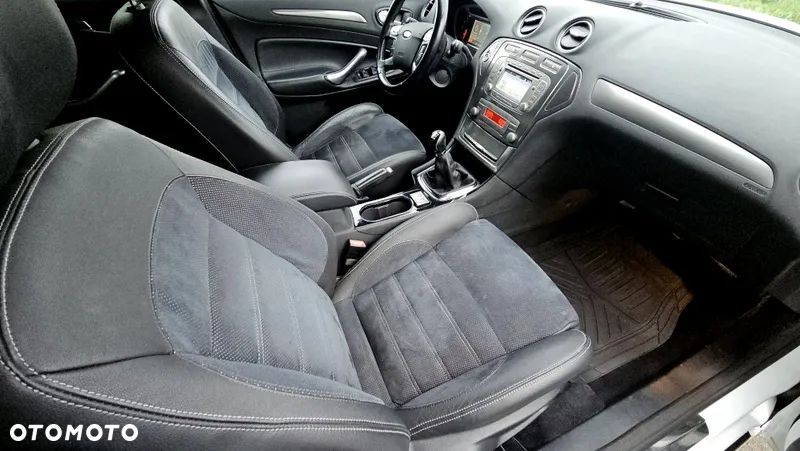 Ford Mondeo 2.0 FF Platinium X Plus (Titanium) - 15