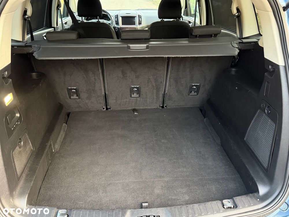 Ford S-Max 2.0 EcoBlue Titanium - 36