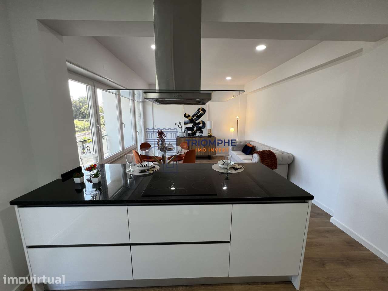 Apartamento T3 remodelado com varanda em Benfica - Grande imagem: 3/23