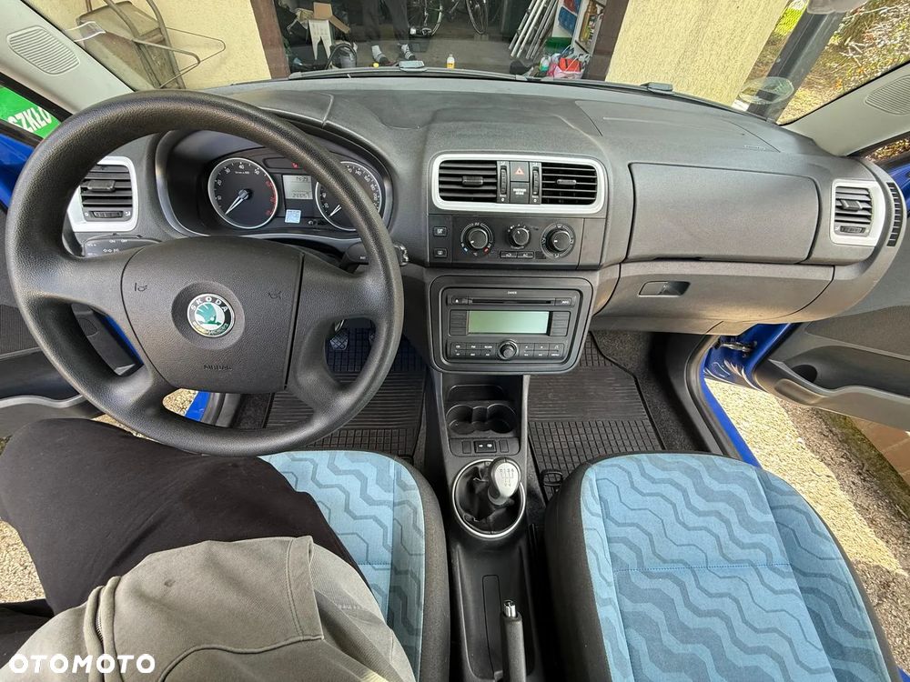 Skoda Fabia 1.4 16V Ambition - 9