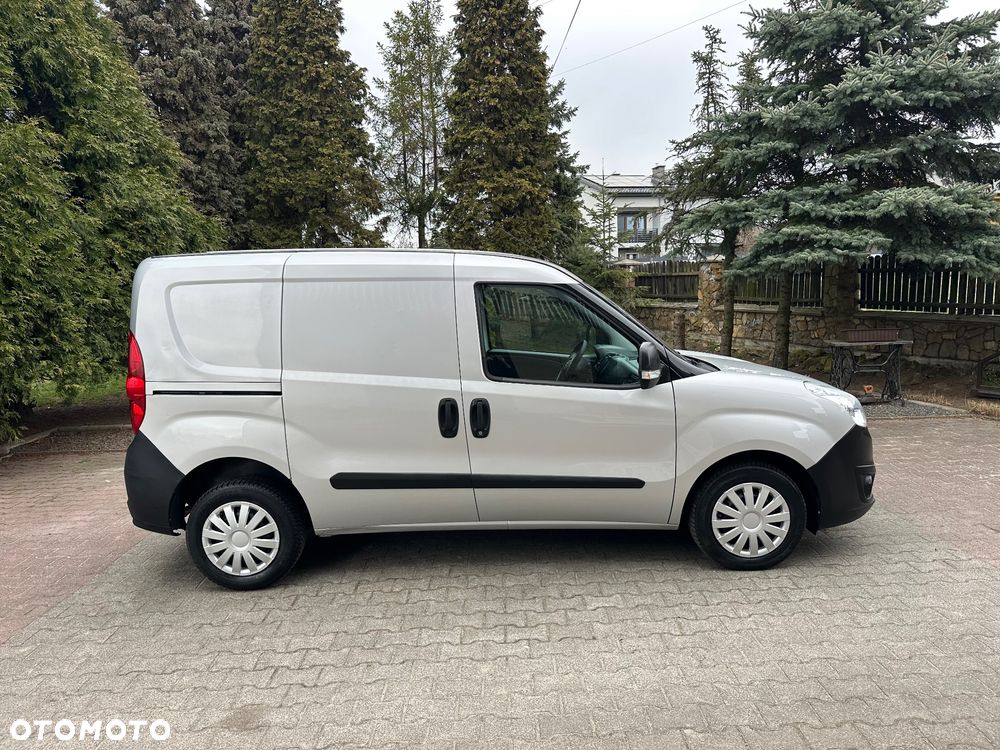Opel Combo - 11