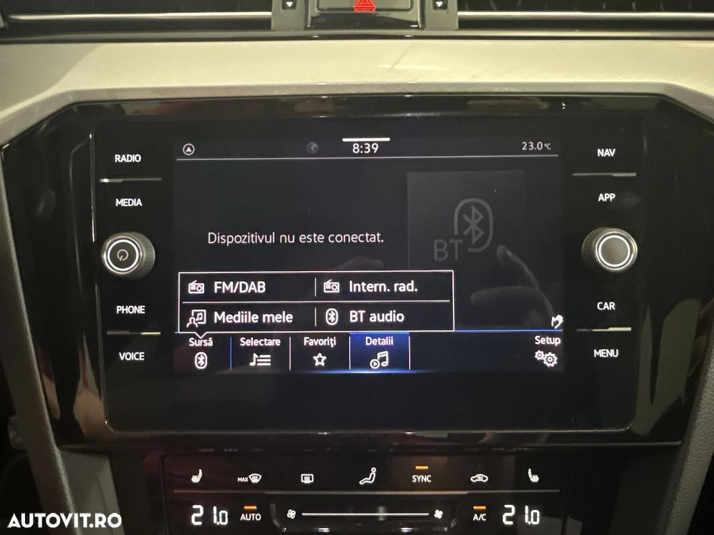 Volkswagen Passat 2.0 TDI Highline - 22