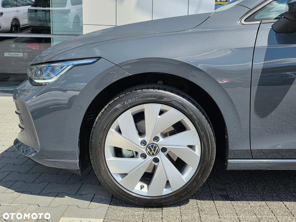 Volkswagen Golf 1.5 TSI Life Plus - 12