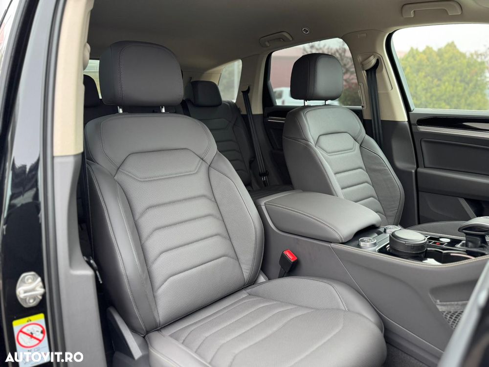 Volkswagen Touareg V6 TDI Elegance - 11