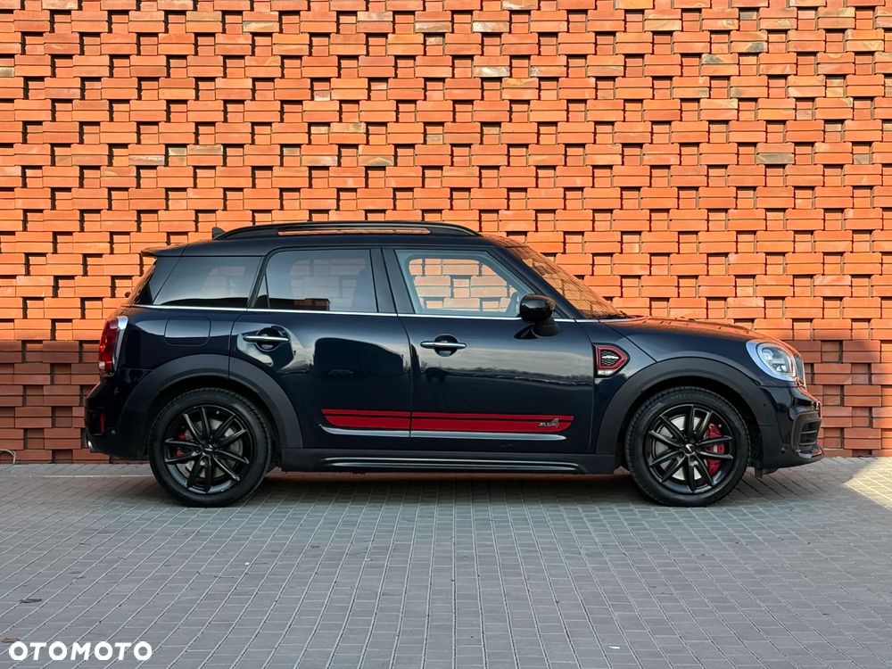 MINI John Cooper Works ALL4 sport - 9