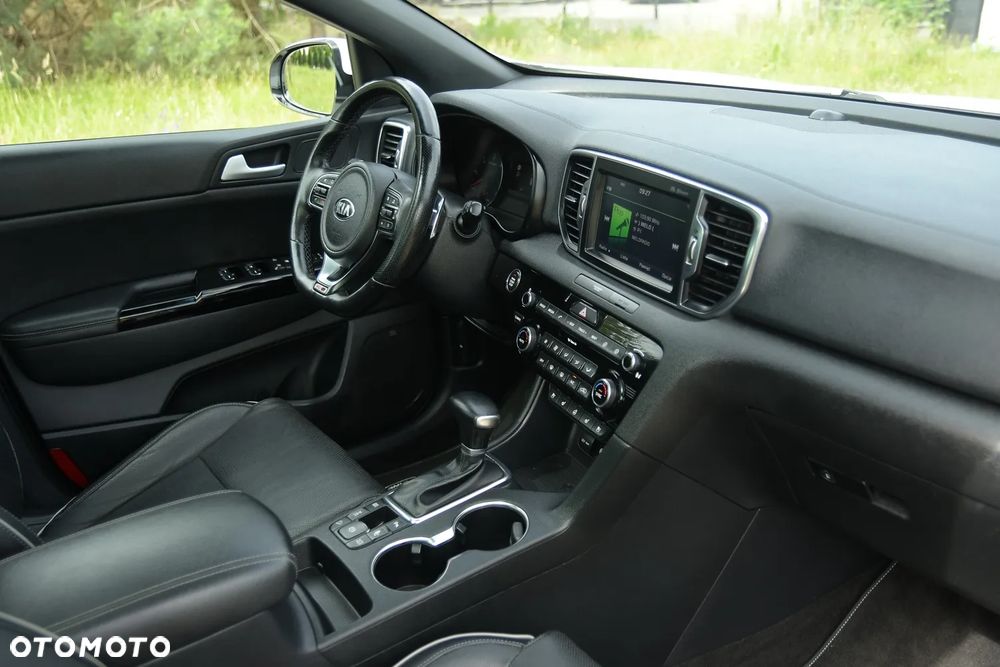 Kia Sportage 2,0 CRDI AWD GT Line - 18