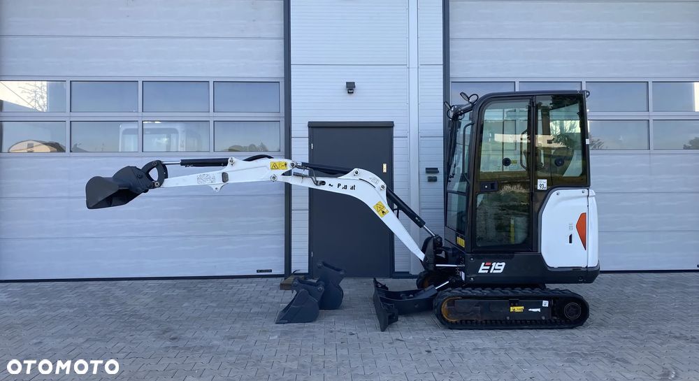 Bobcat E19 Minikoparka