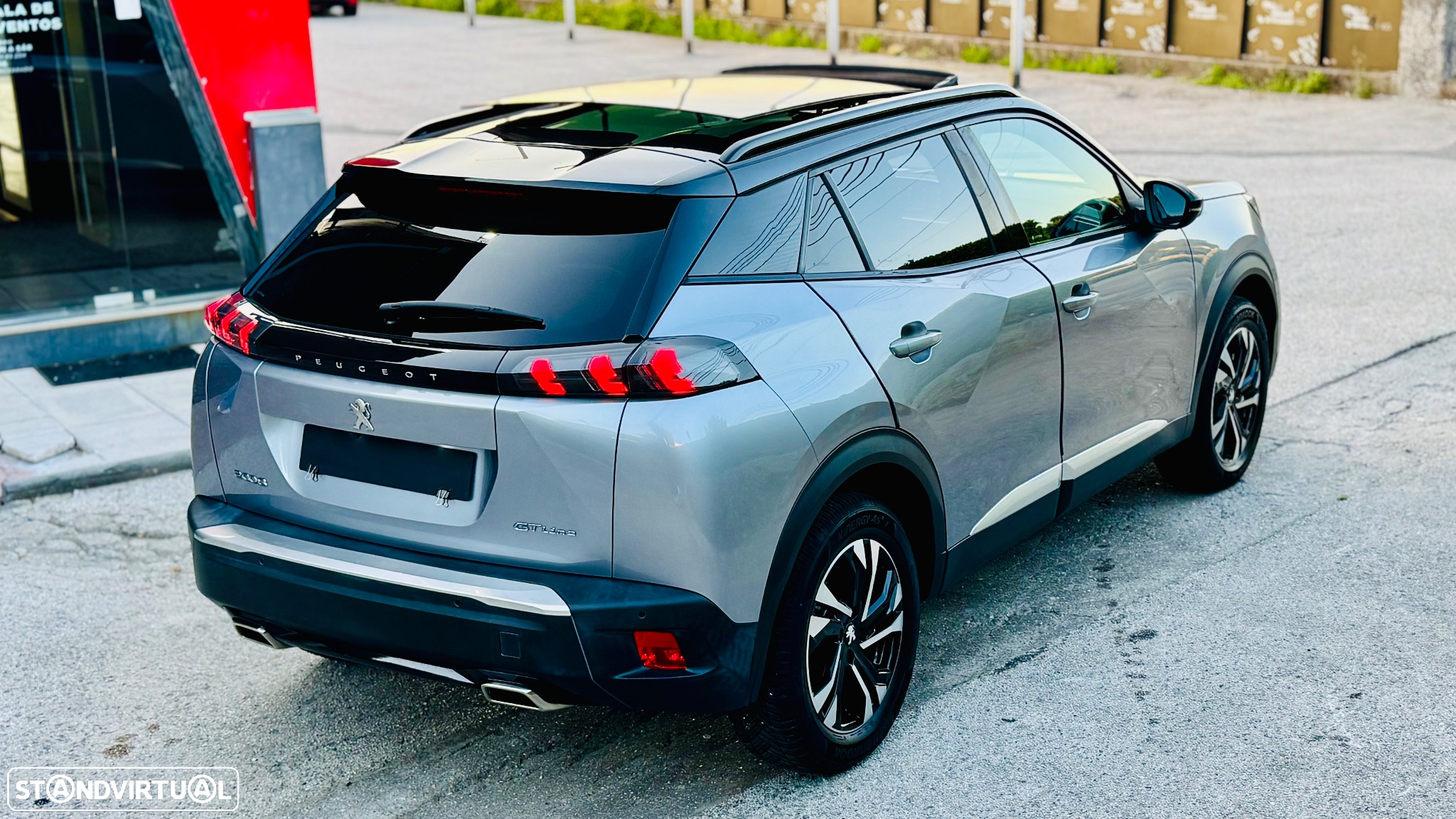 Peugeot 2008 1.2 PureTech GT Line EAT8 - 4