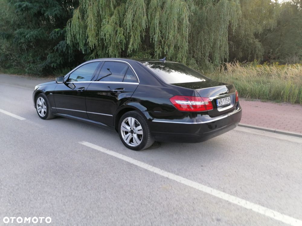 Mercedes-Benz Klasa E 220 CDI BlueEff Elegance - 5