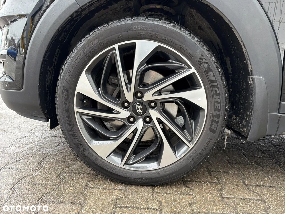 Hyundai Tucson 1.6 T-GDi Premium 4WD DCT - 17