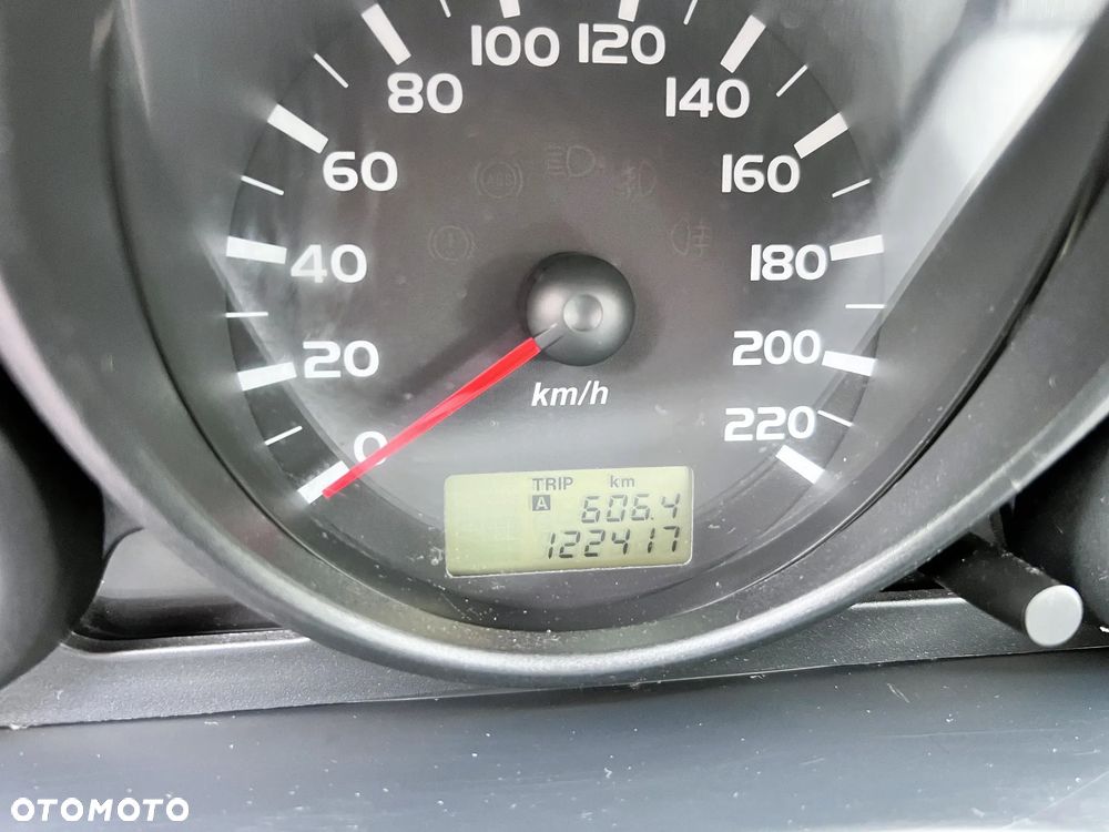 Mitsubishi Colt - 21