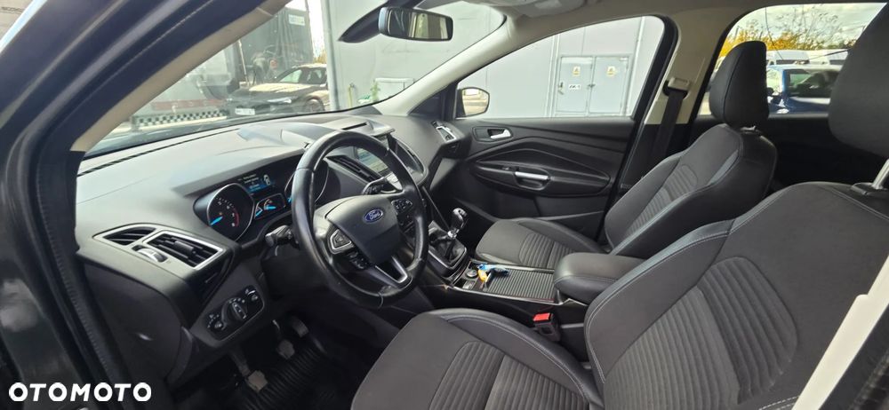 Ford Kuga 1.5 EcoBoost FWD Edition ASS MMT6 - 29