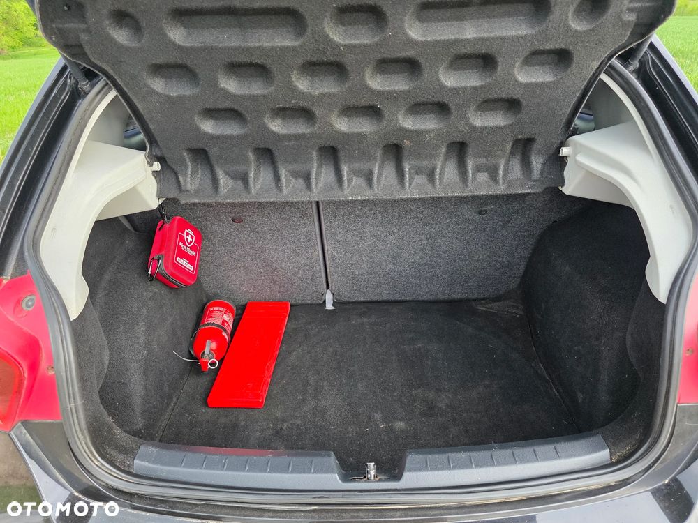Seat Ibiza 1.6 16V Sport Edition - 9