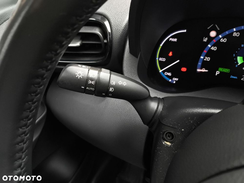 Toyota Yaris Cross Hybrid 1.5 Comfort - 25