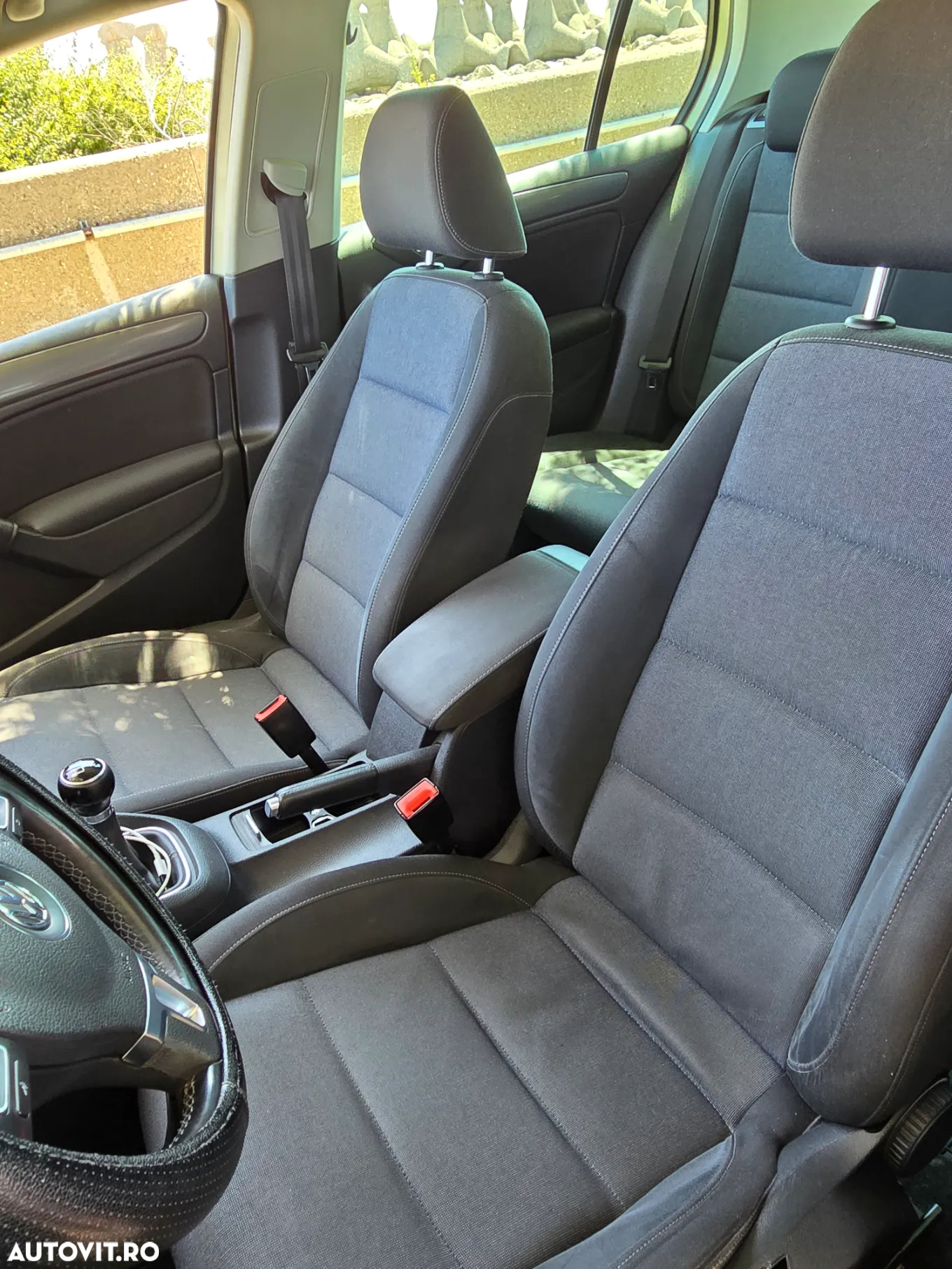 Volkswagen Golf 1.6 TDI DPF BlueMotion Technology Style - 10