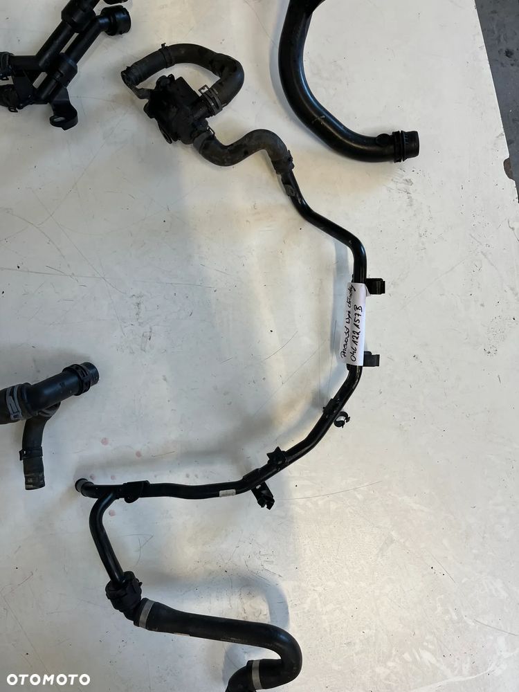 Przewody rurka wody / Wąż chłodnic 2.0 TDI AUDI A4 B8 A5 A6 C7 Q5 Q3 04L122157B, 8R0122055, 8R0122101S, 4G0145910B - 4