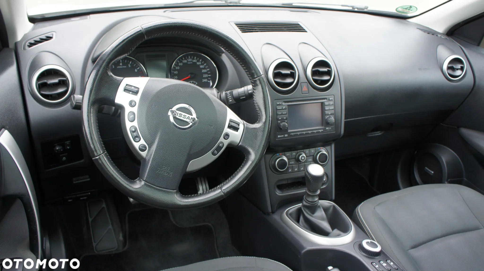 Nissan Qashqai 2.0 4x4 tekna - 23