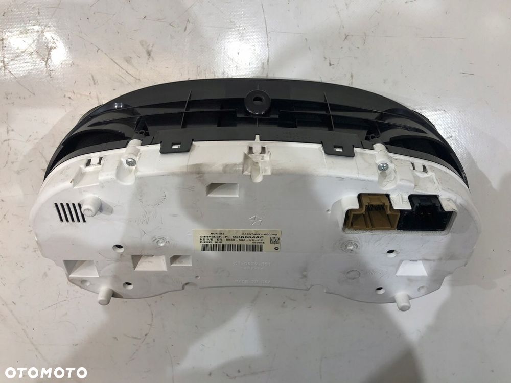 JEEP GRAND CHEROKEE WK2 LICZNIK EUROPA DIESEL 3.0 - 6