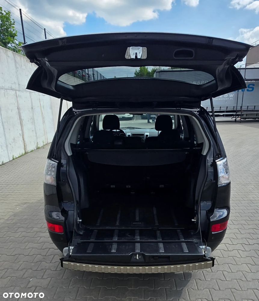 Mitsubishi Outlander 2.4 2WD - 7