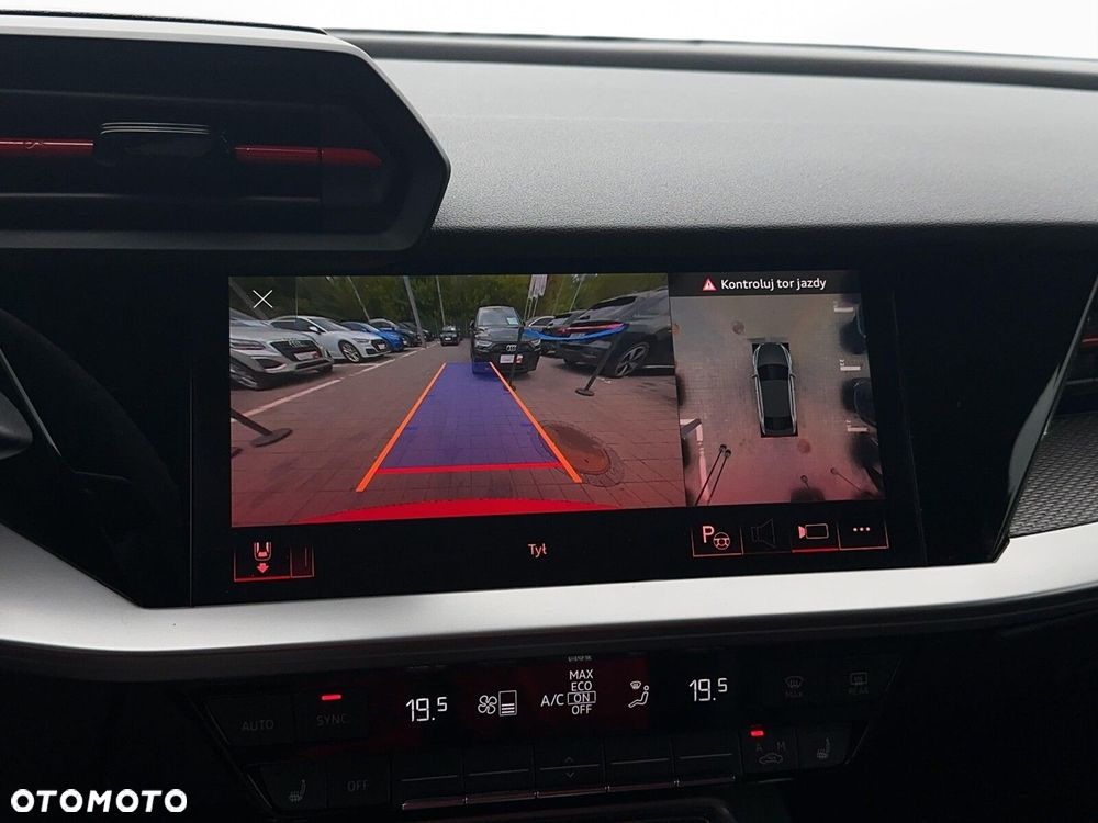 Audi RS3 Limousine - 17