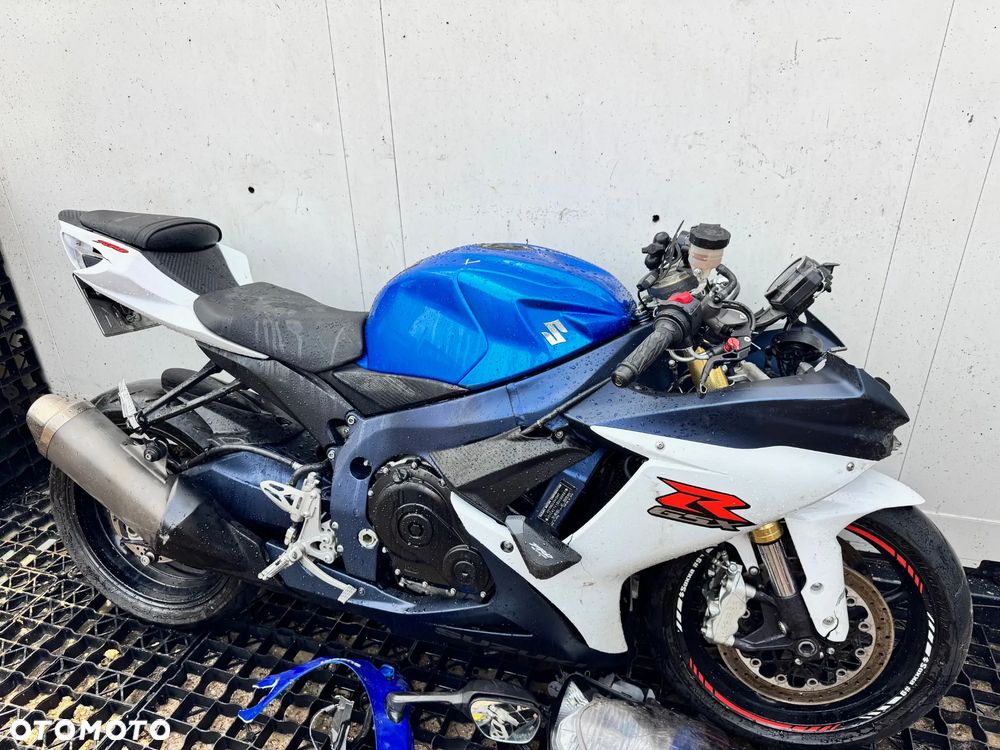Suzuki GSX-R - 2