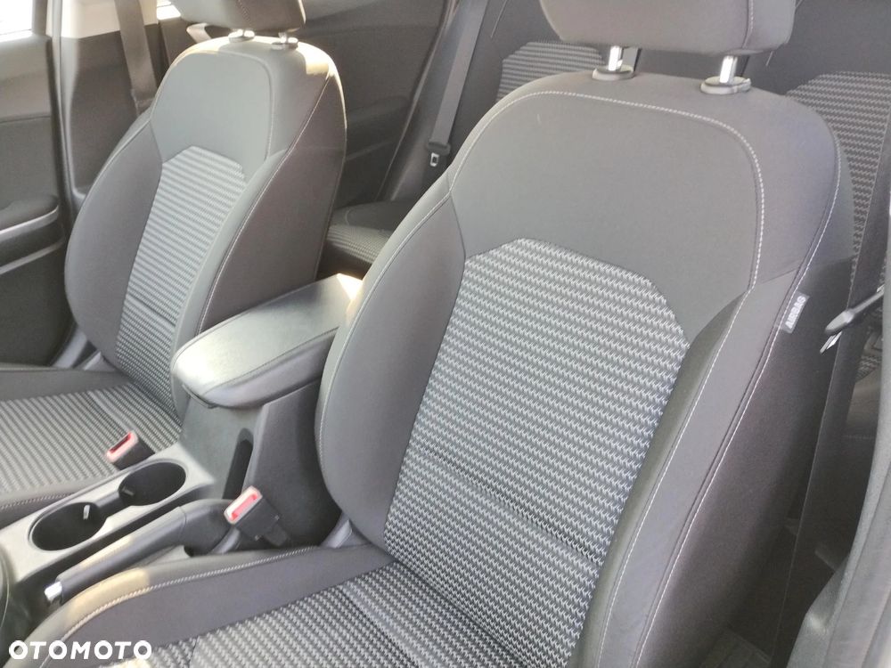 Kia Ceed 1.5 T-GDI M DCT - 12