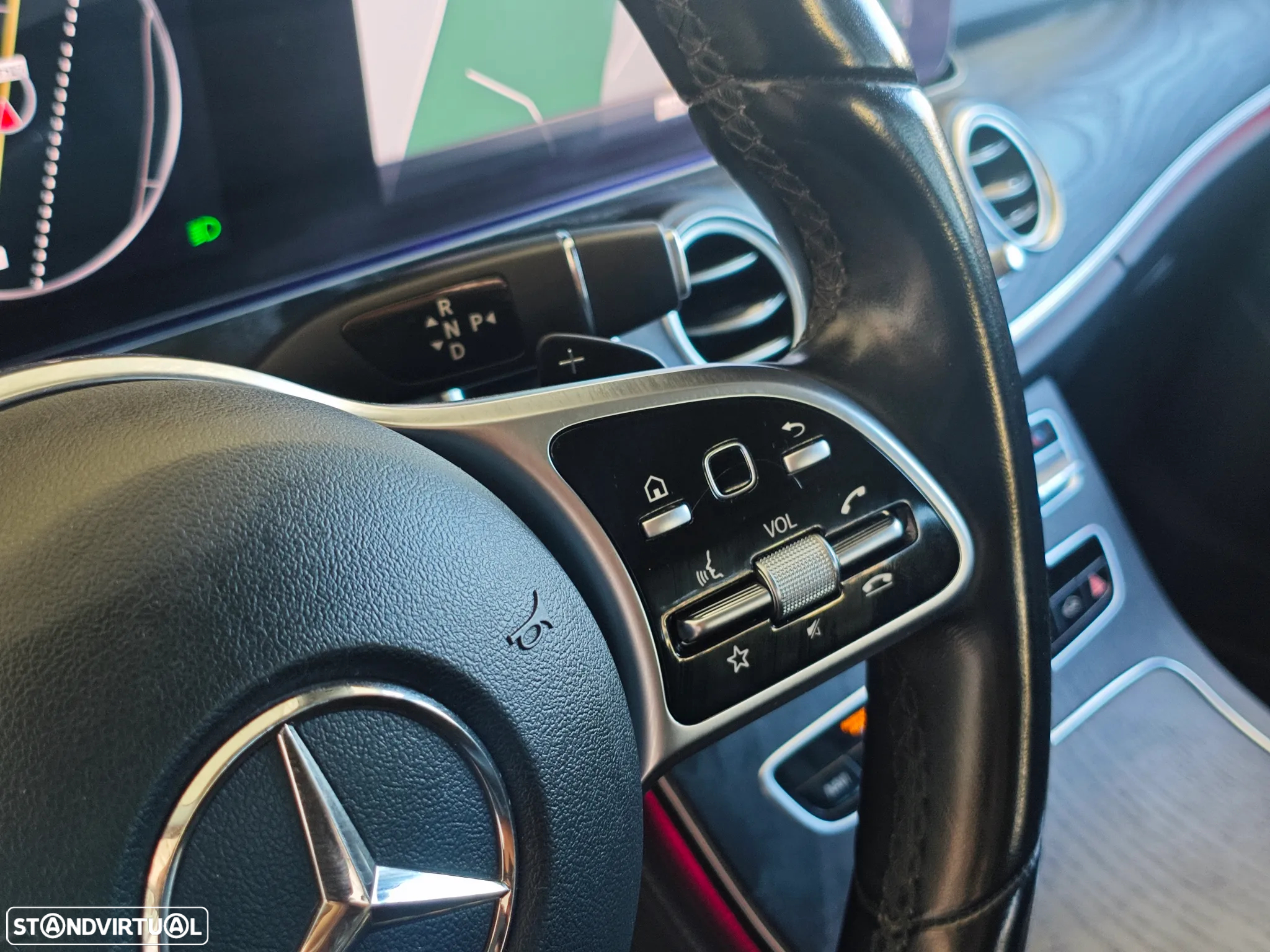 Mercedes-Benz E 300 de AMG Line - 29