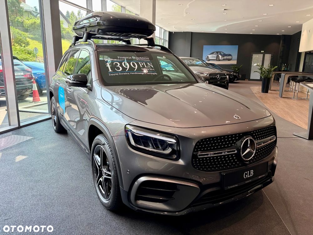 Mercedes-Benz GLB 200 mHEV AMG Line 7G-DCT - 2