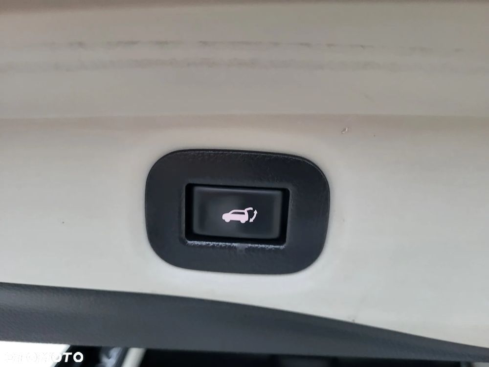 Nissan X-Trail 1.6 DCi Xtronic Tekna - 21