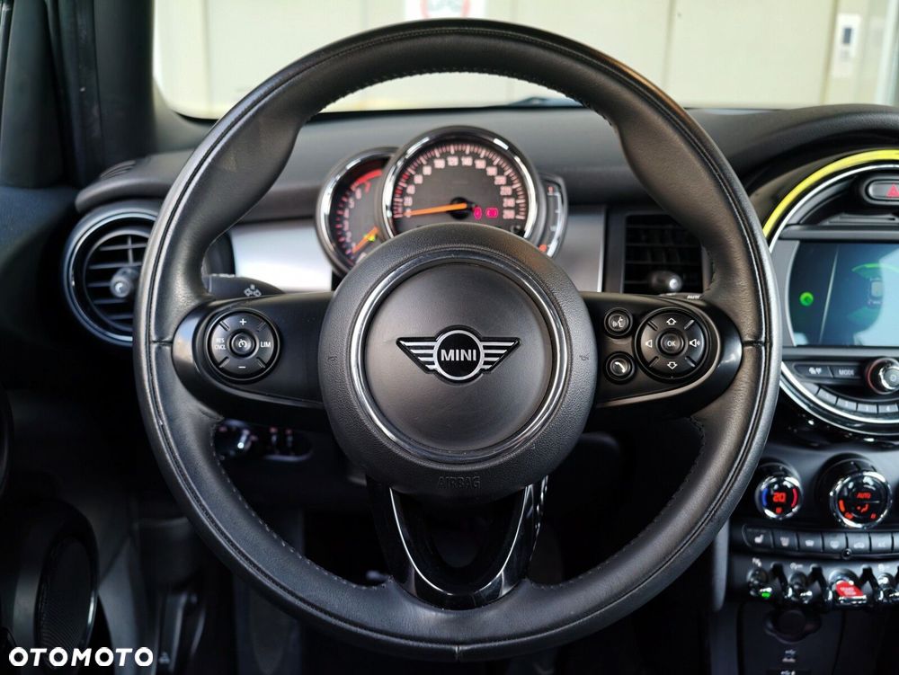 MINI Cooper S - 8