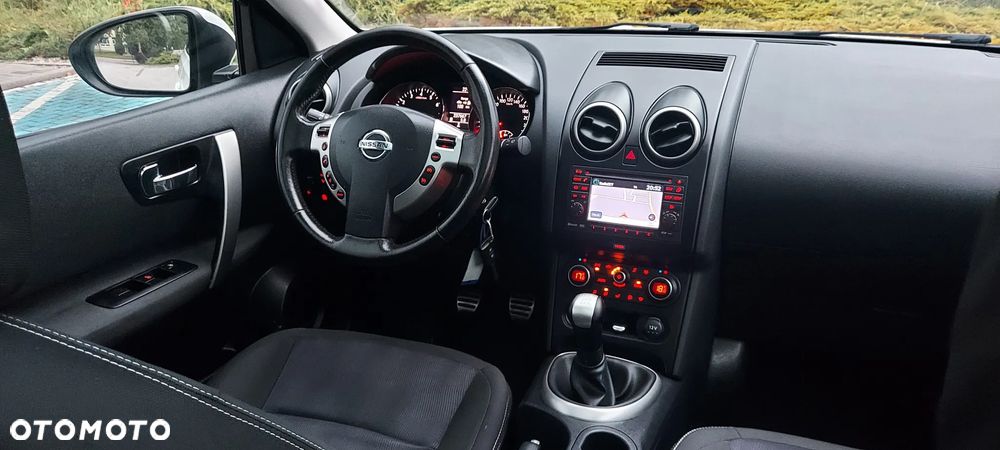 Nissan Qashqai 1.6 360 - 32